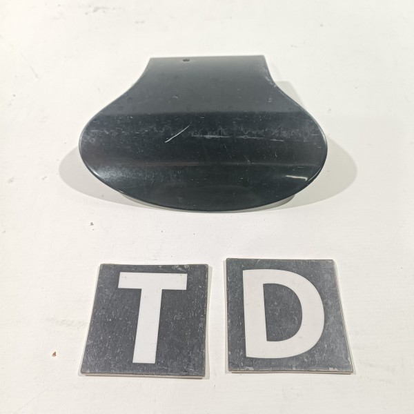 Acabamento Saia Traseiro Direito Chevrolet Tigra 1998 1999