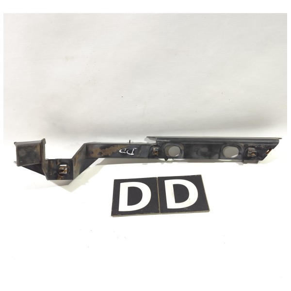 Guia Parachoque Dianteiro Direito Chevrolet Tigra 90389070