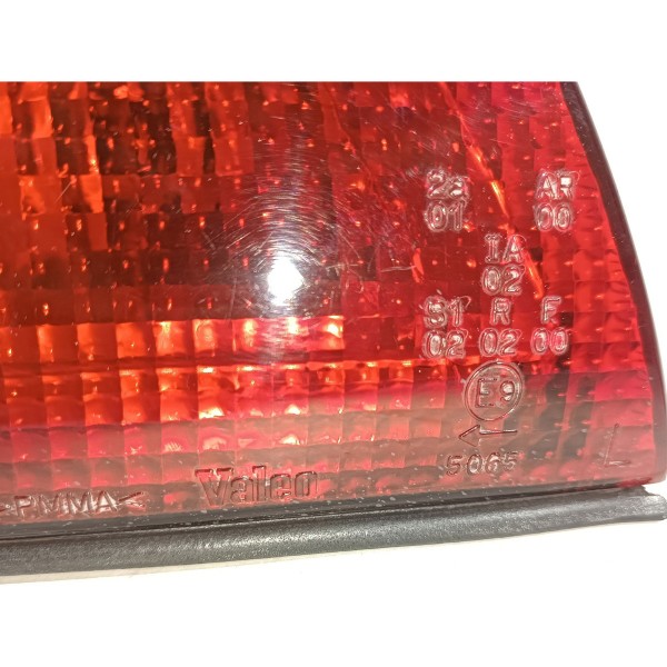 Lanterna Traseira Esquerda Chevrolet Tigra 1998 1999 Esquerdo/motorista