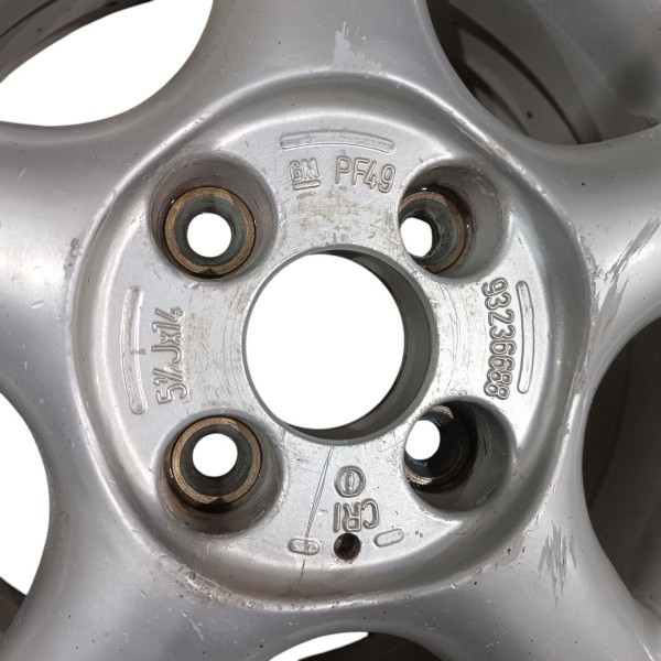 Jogo Roda 14 Chevrolet Tigra Com Calotinha 5 1/2j14 Pf49 F-2