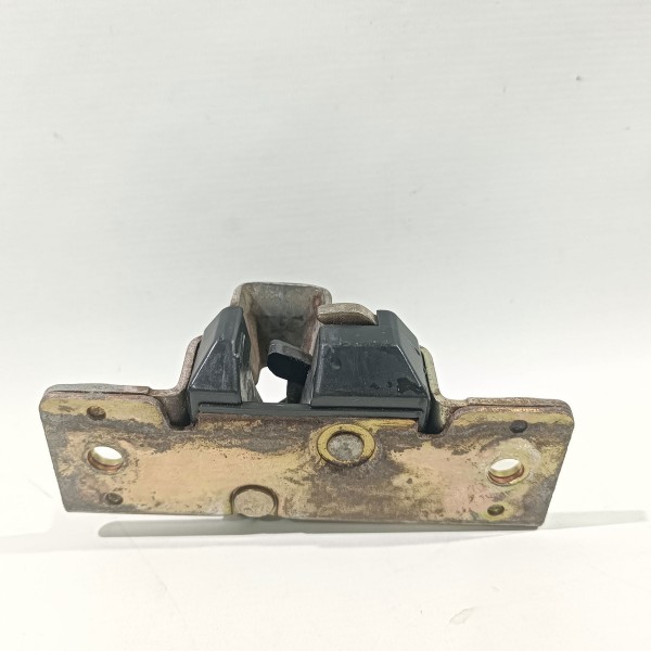 Fechadura Porta Mala Chevrolet Tigra 1998 1999