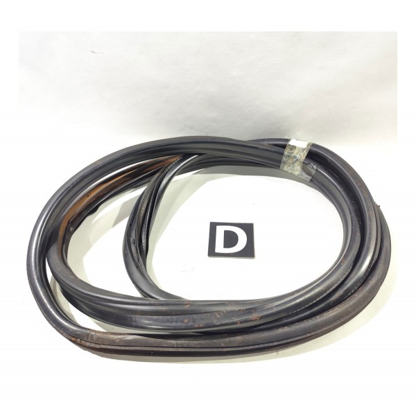 Borracha Porta Direita Chevrolet Tigra 1998 1999