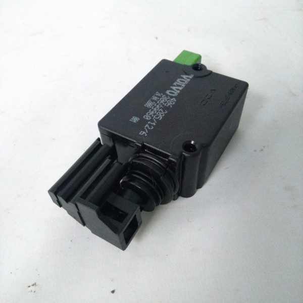 Trava Tampa Do Bagageiro Volvo C30 2.0 2006 2013