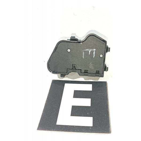 Botao Banco Dianteiro Esquerdo Mercedes C180 C200 07 14