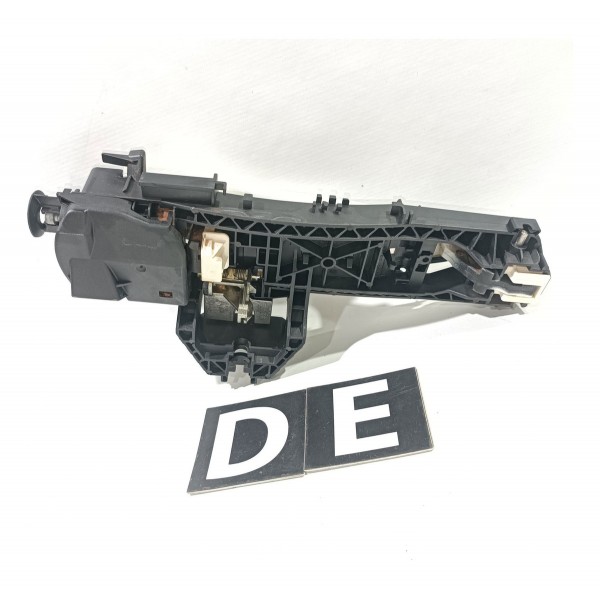 Macaneta Externa Dianteira Esquerda Mercedes C180 C200 07 14 Dianteira