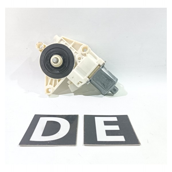 Motor Vidro Dianteiro Esquerdo Mercedes C180 C200 W204 07 14