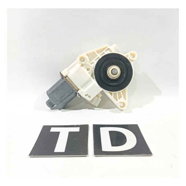 Motor Vidro Traseiro Direito Mercedes C180 C200 W204 07 14