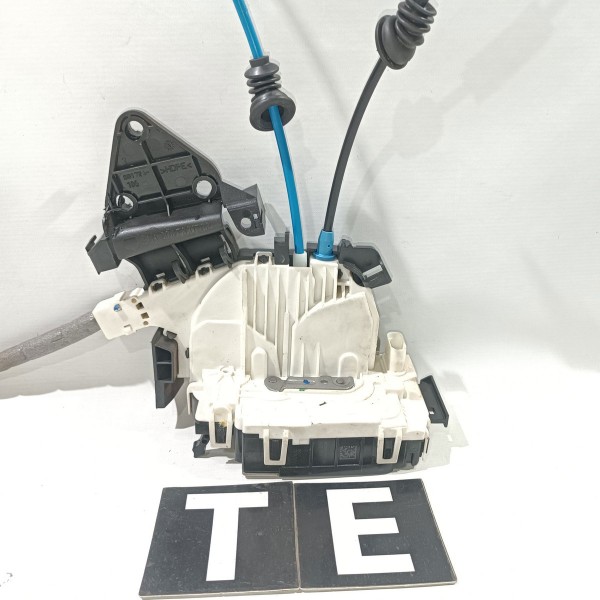 Trava Traseira Esquerda Mercedes C180 C200 07 14 A0097300135