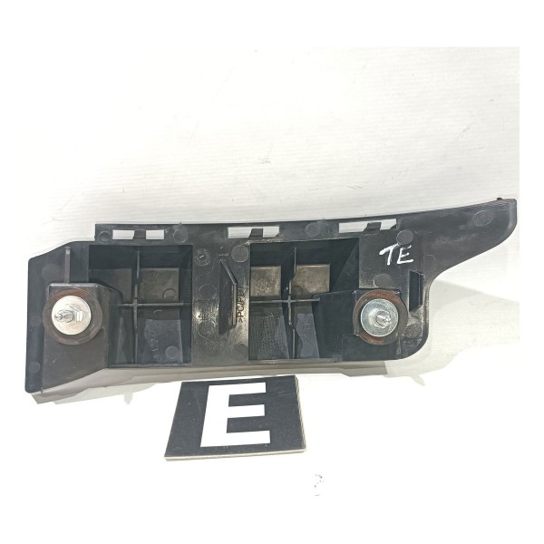 Guia Esquerdo Parachoque Traseiro Mercedes C180 C200 07 14