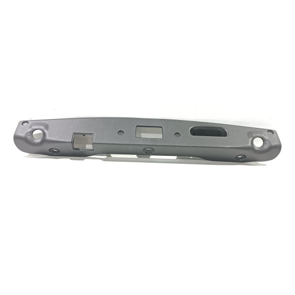 Moldura Tampa Porta Malas Mercedes C180 C200 07 14 A20475800