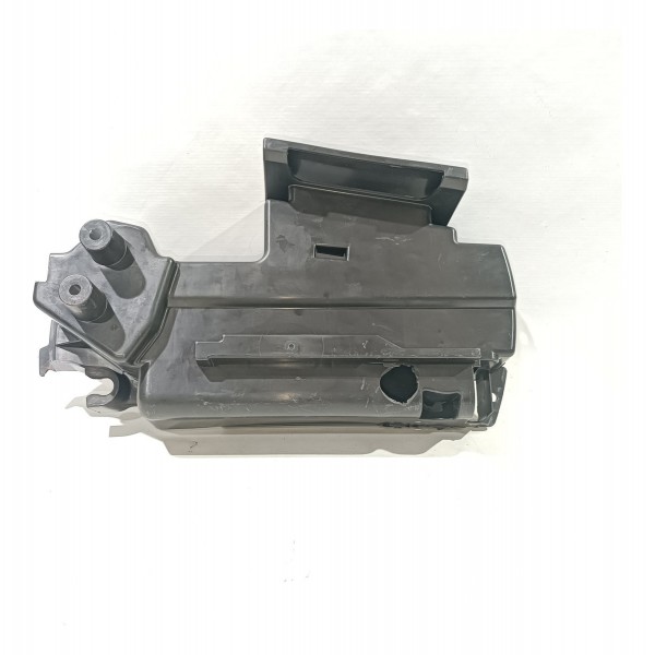 Caixa Ferramentas Mercedes C180 C200 07 14 Detalhes