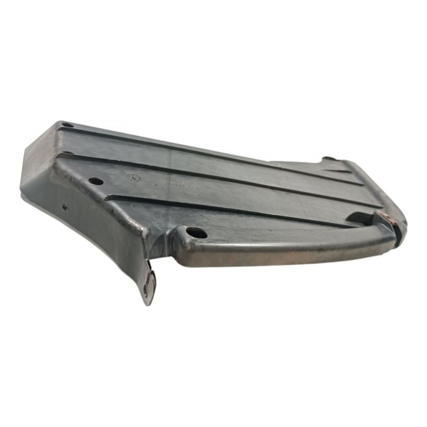 Moldura Inferior Parachoque Traseiro Mercedes C180 A20469003