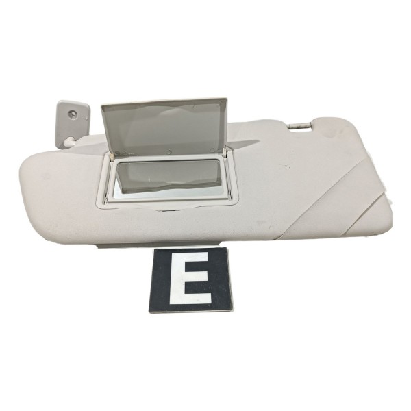 Quebra Sol Esquerdo Peugeot 3008 2008 2016