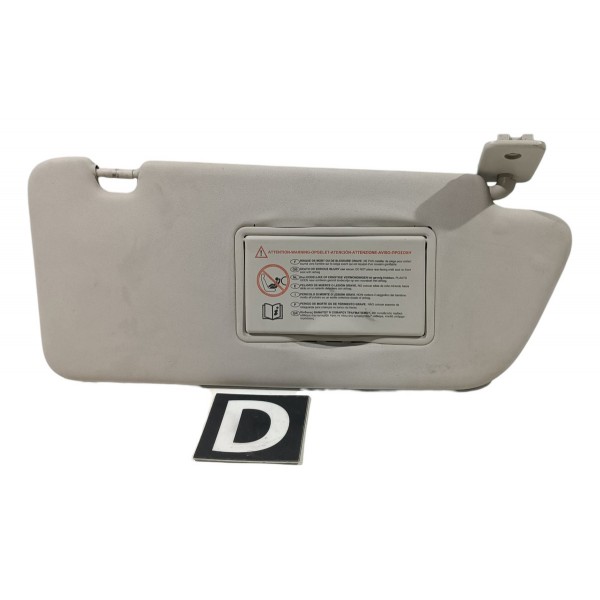 Quebra Sol Direito Peugeot 3008 08 16