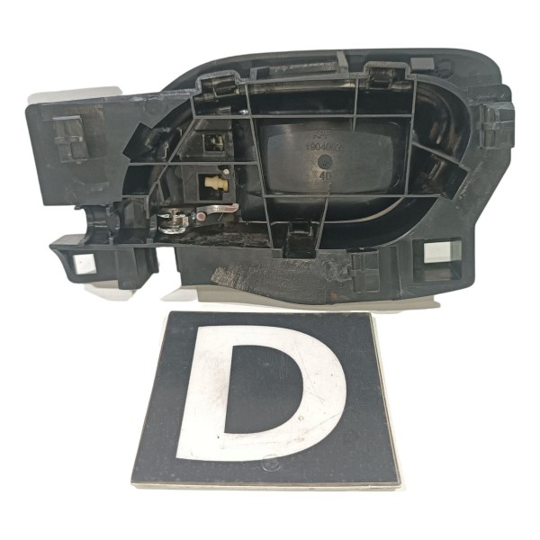 Macaneta Interna Direita Peugeot 3008 2008 2016 Cromado