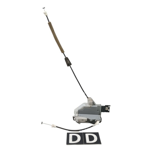 Trava Porta Dianteira Direita Peugeot 3008 2008 2016