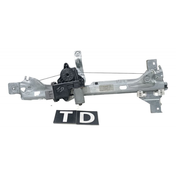 Maquina De Vidro Traseira Direita Peugeot 3008 2008 2016