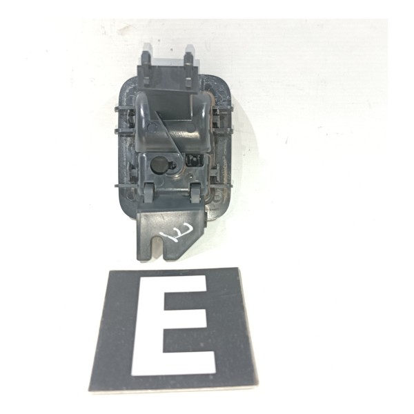 Puxador Esquerdo Rebatimento Banco Traseiro Peugeot 3008 08