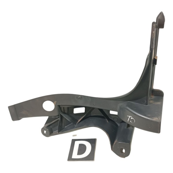 Guia Direito Parachoque Traseiro Peugeot 3008 2008 2013