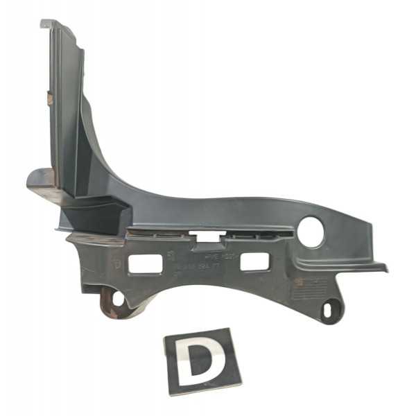 Guia Direito Parachoque Traseiro Peugeot 3008 2008 2013