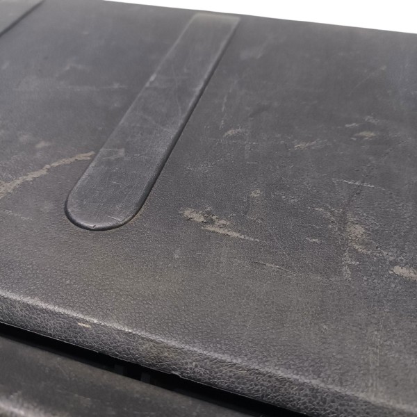 Acabamento Tampa Inferior Peugeot 3008 2008 2016