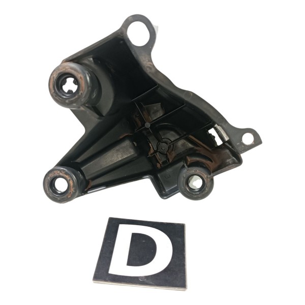 Guia Direito Parachoque Traseiro Peugeot 3008 08 13