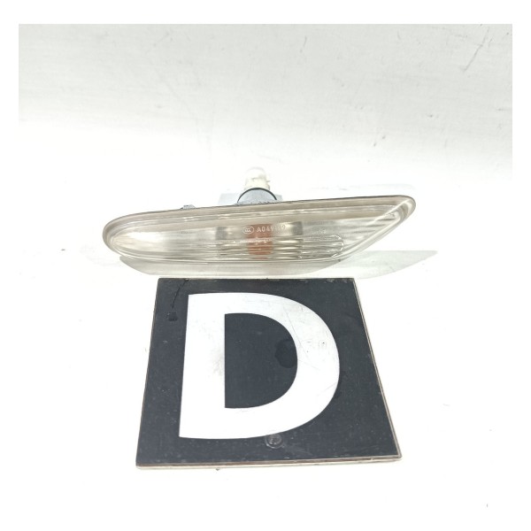 Seta Paralama Direito Bmw 530 E60 04 10 535 540 M5 8382104 Direito Laranja