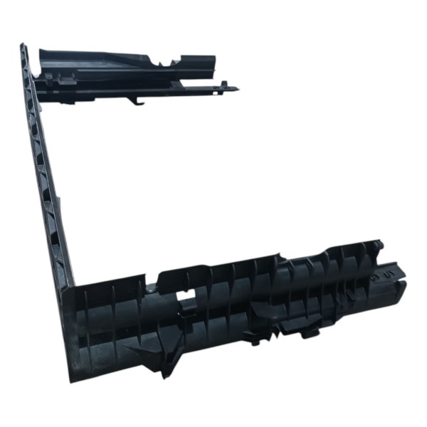 Moldura Inferior Radiador Bmw 530 E60 2004 2010 535 F8716002