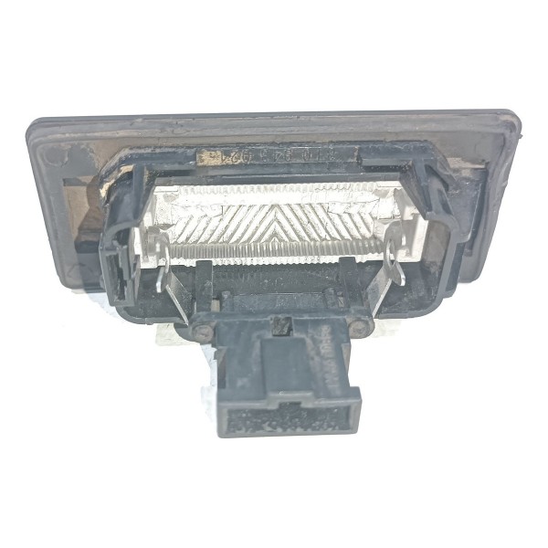 Luz De Placa Audi A1 2010 2018 8t0943021