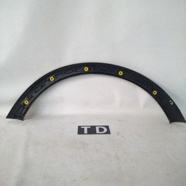 Aplique Arco Roda Traseiro Direito  Volvo C30 2006 2013