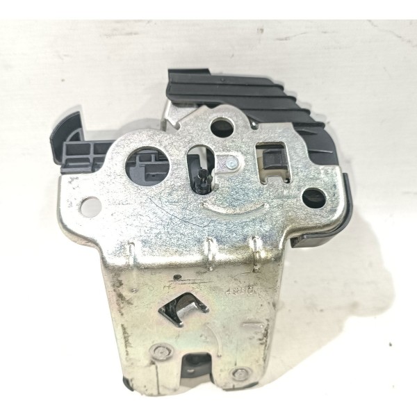 Trava Porta Malas Audi A1 2010 2018 8k9927505a