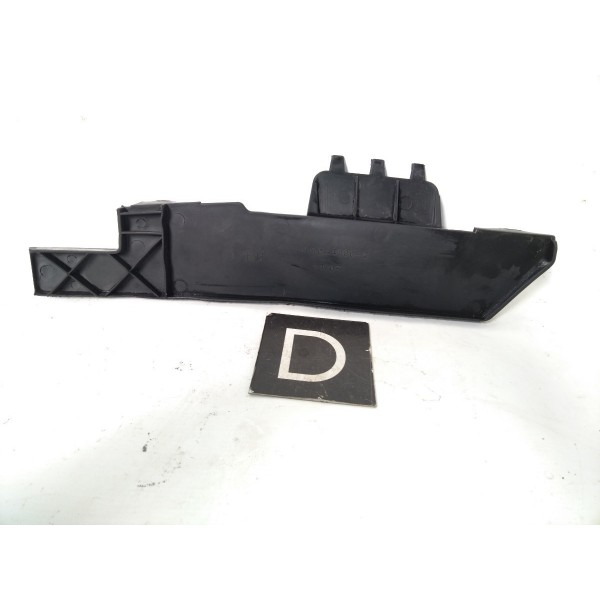 Guia Parachoque Dianteiro Direito Gm Malibu 2008 - 2012