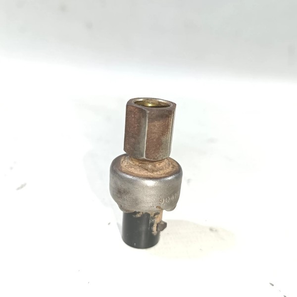 Pressostato Ar Condicionado Gm Calibra 93 95 90414997