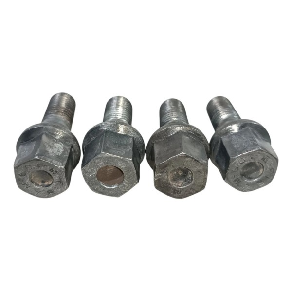 Jogo 4 Parafusos Roda Chevrolet Calibra 1993 1995