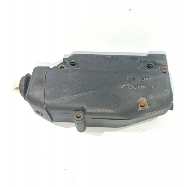 Trava Portinhola Tanque Chevrolet Calibra 1993 1995 90355520