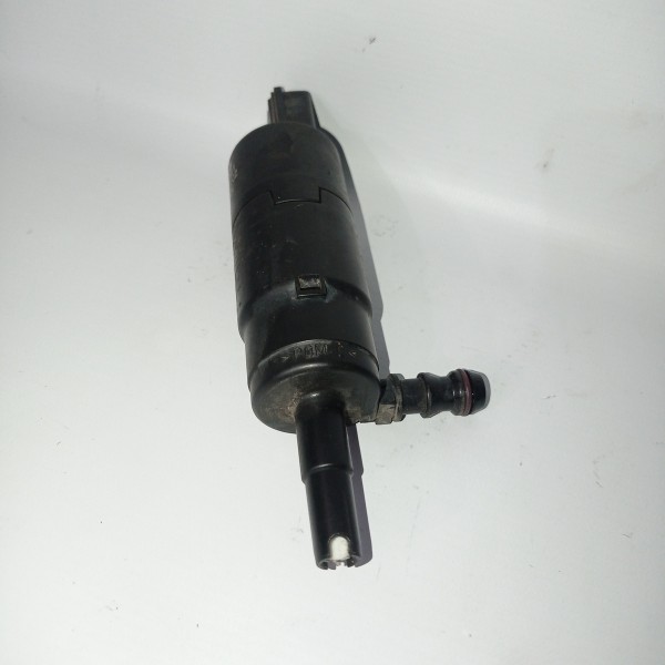 Bomba Esguicho Parabrisa Vw Passat B6 06 10 3b7955681