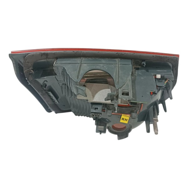 Lanterna Direita Tampa Traseira Bmw 320 F30 11 19 7372794 Direito/passageiro