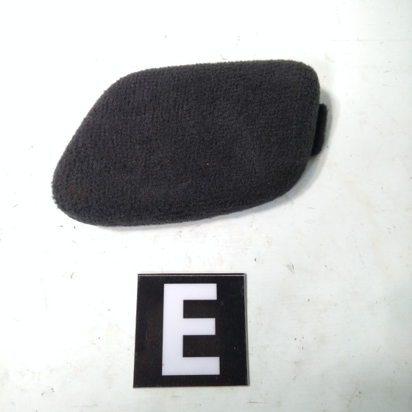 Tampa Da Lanterna Interna Esquerdo Volvo C30 2006 2013