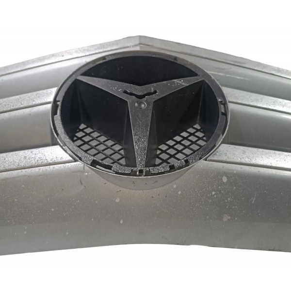 Grade Dianteira Mercedes B180 B200 09 11 A1698881660 Detalhe