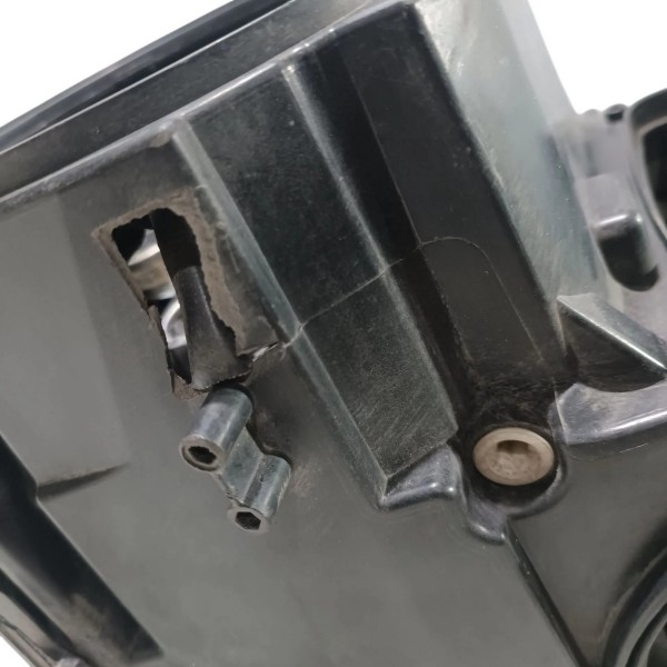 Farol Direito Bmw X5 F15 2013 2016 7410676 Detalhes Direito/passageiro