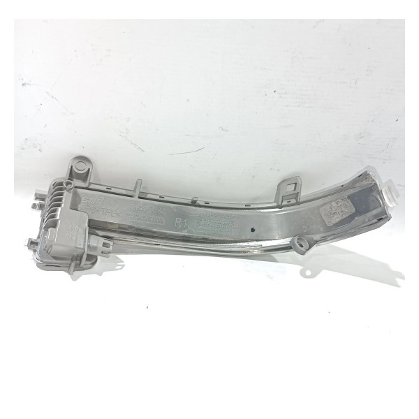 Pisca Retrovisor Esquerdo Bmw 320 F30 12 15 A046314 Detalhe Esquerdo