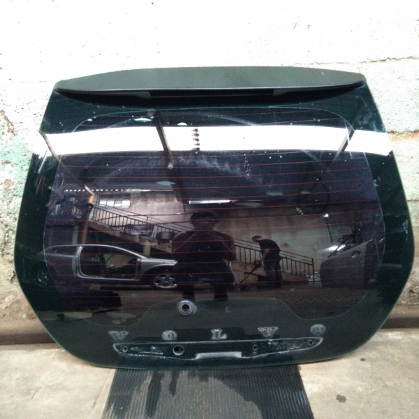 Tampa Traseira Volvo C30 2006 2013