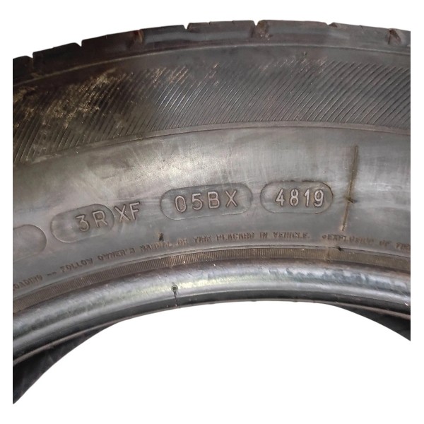 Par Pneu Michelin Primacy Suv 235/60r18 60% Dot 4819