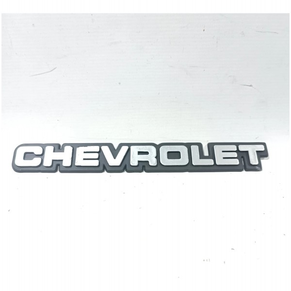 Emblema Chevrolet Tampa Traseira Chevrolet Chevette 1983 93
