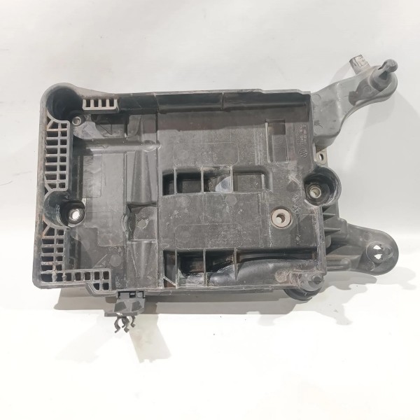 Base Bateria Vw T-cross 2019 2026 2q0915331a