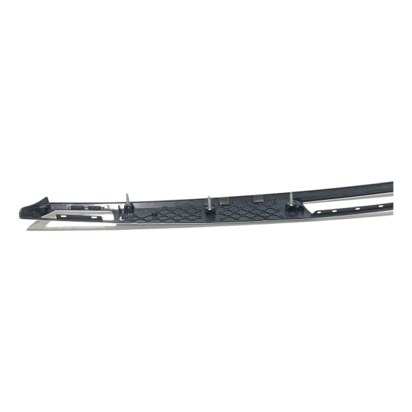 Moldura Tabelie Painel Bmw 320 325 335 06 12 6982457 Detalhe Prateado