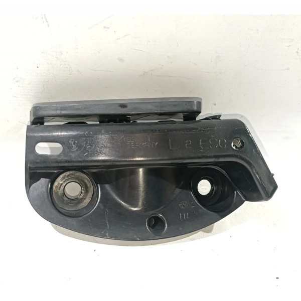 Guia Esquerdo Parachoque Traseiro Bmw 320 325 335 06 12