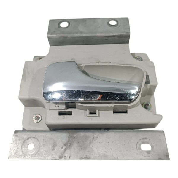 Macaneta Interna Esquerda Volvo C70 1996 2005 9152497 Dianteira