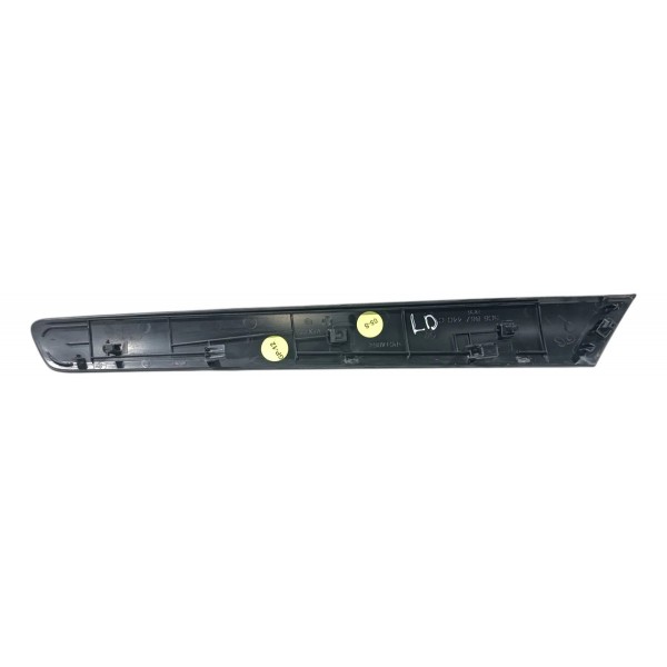 Friso Forro Porta Dianteira Direita Vw Jetta 2012 2017