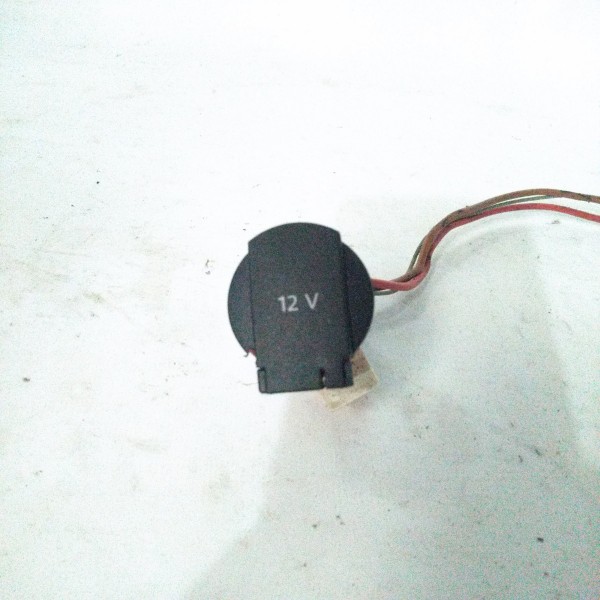 Tomada 12v Audi A4 2010 2.0t